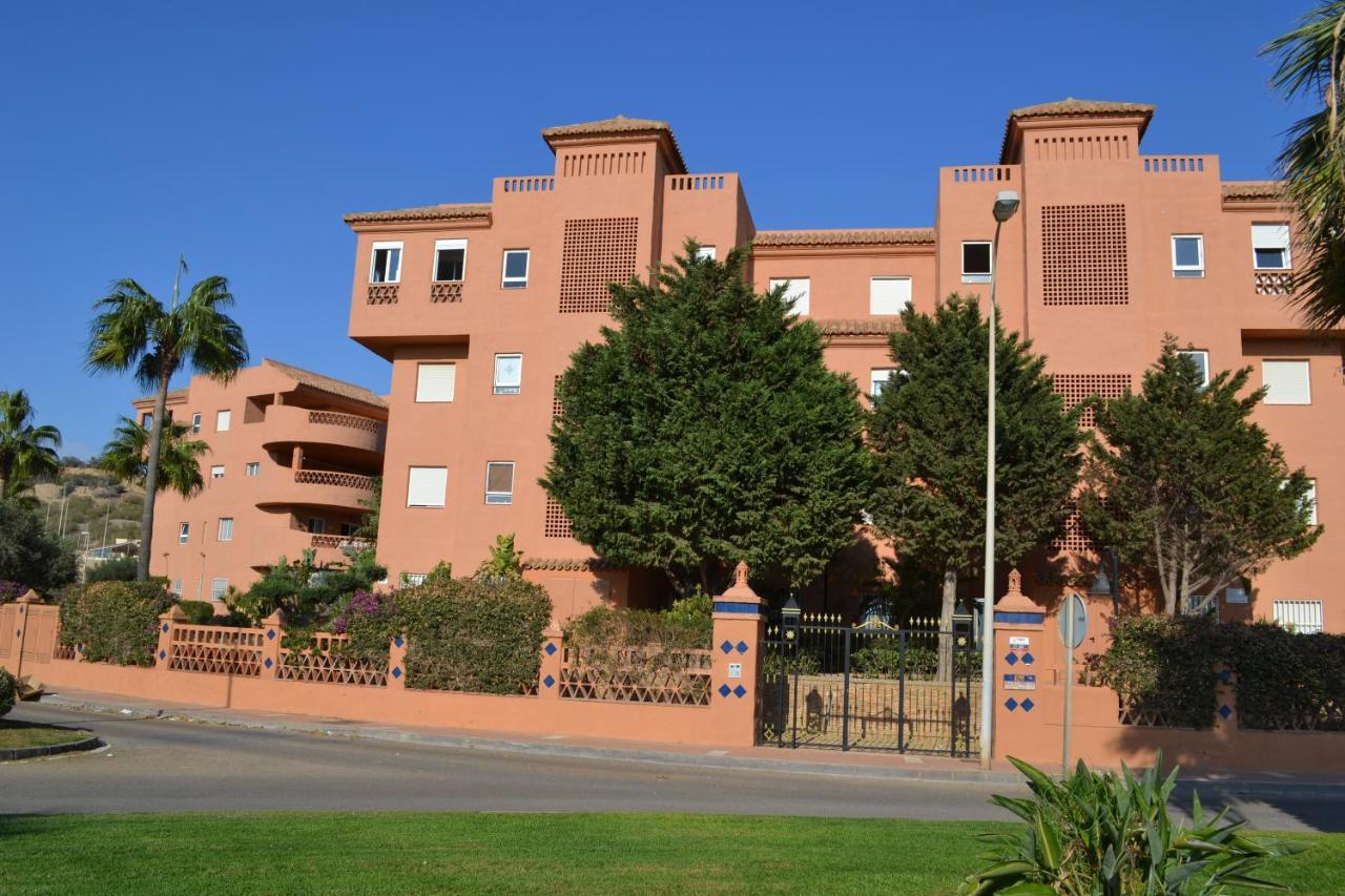 Apartementos Almerimar Golf Luaran gambar