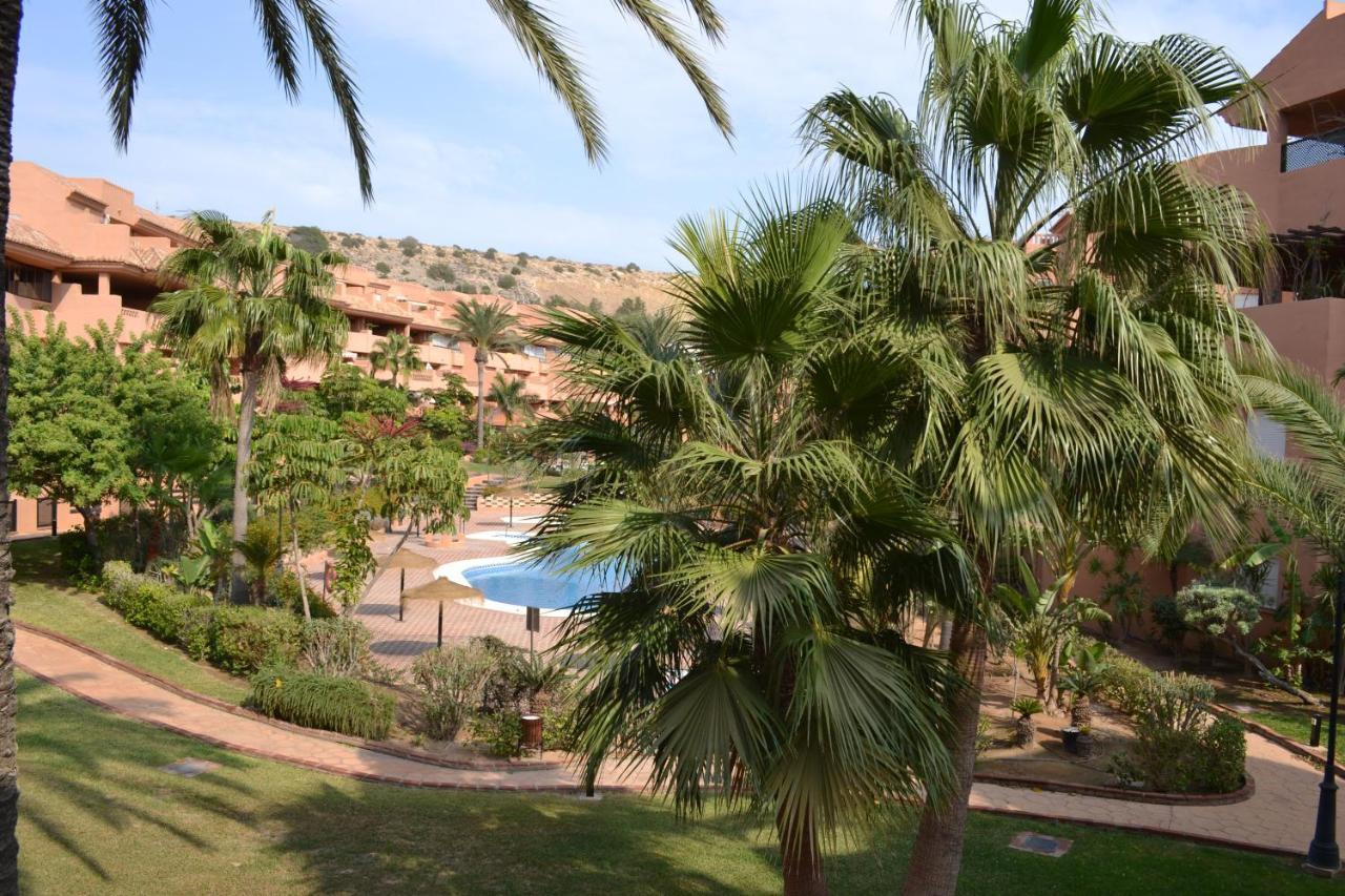 Apartementos Almerimar Golf Luaran gambar