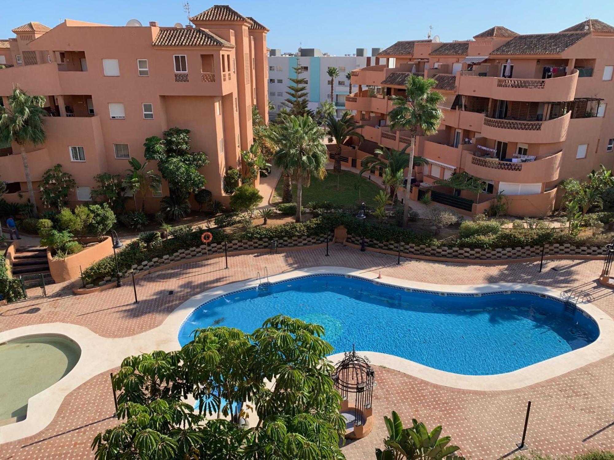 Apartementos Almerimar Golf Luaran gambar