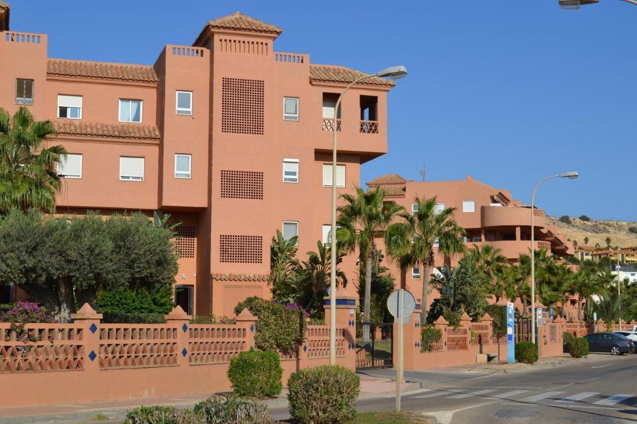 Apartementos Almerimar Golf Luaran gambar